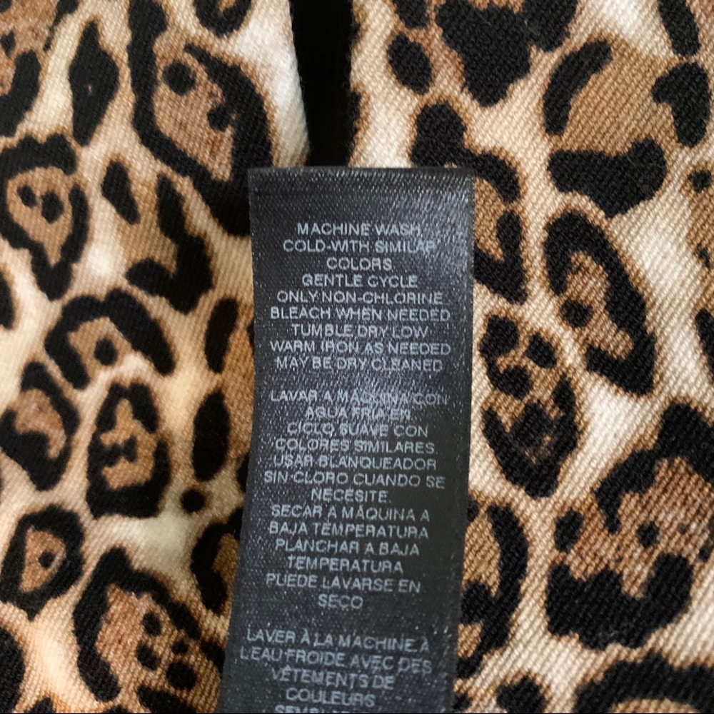 White House Black Market Leopard Print Skirt - Picture 8 of 9